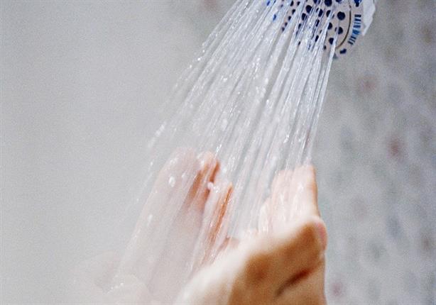 ستة أخطاء ترتكبها أثناء الاستحمام.. أهمها الماء الساخن