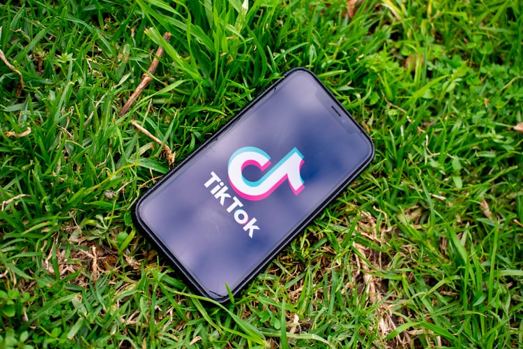 كيف تجعل خوارزمية تك توك TikTok تعمل من أجلك