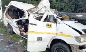 وفاة ستة لاعبين شباب في غانا بسبب غرق حافلة