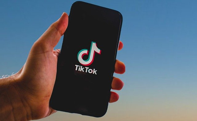 حظر تطبيق Tiktok تم تأجيله بسبب دعوى قضائية جماعية