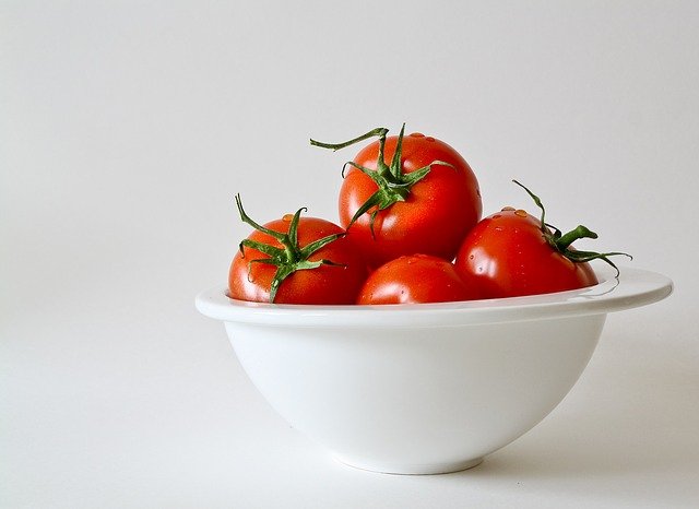 فوائد الطماطم وتأثيرها على صحة الجسم