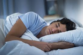 أفضل طريقة نوم صحيحة وصحية لتجنب المشاكل والحفاظ على نشاط الجسد