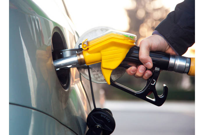 الحكومة المصرية تعلن زيادة أسعار البنزين