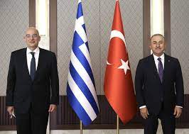 وزيرا خارجية تركيا واليونان يؤكدان على الحوار لحل الملفات العالقة