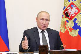 بوتين يوقع قانونا يخرج روسيا من معاهدة السماوات المفتوحة